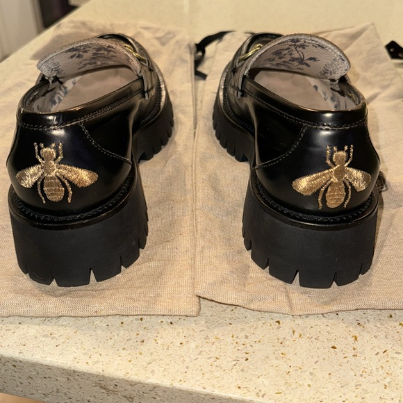 GUCCI Leather Lug Sole Horsebit Loafers Size 7.5 - Picture 5 of 10